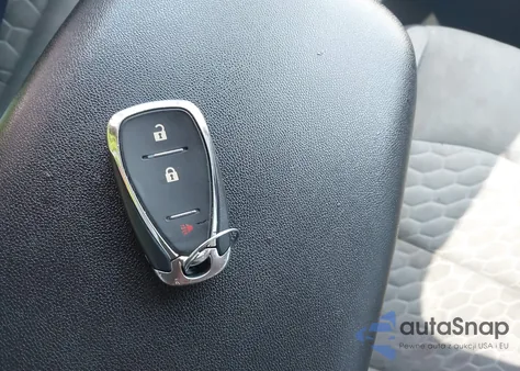 2020 Chevrolet Equinox Ls from USA, damaged, VIN 2GNAXHEVXL6137906